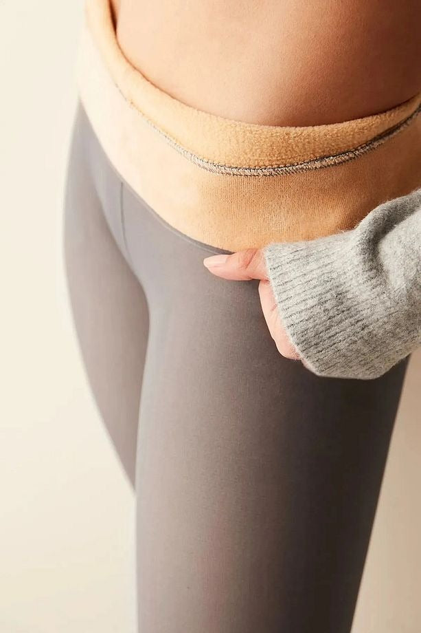 WinterGlow™ Termal Külotlu Çorap – Kürklü İç Astar, İnce Görünüm & Şık Kışlık Konfor
