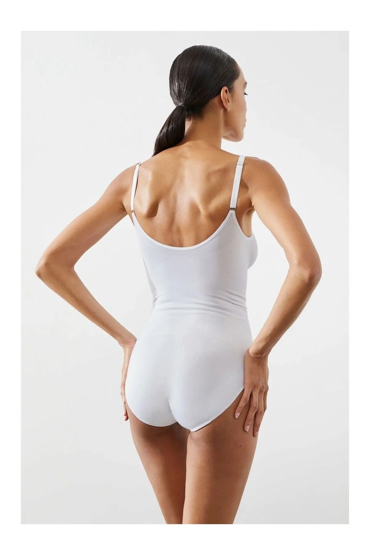 CoreShape™ 3 Bölge Toparlayıcı Korse – Bel, Karın ve Sırt Destekli, Çıtçıtlı Dikişsiz Tasarım